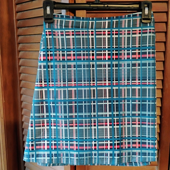 Tail Size Med Geometric Patterned Women's Golf Skort Plaid - Picture 4 of 5